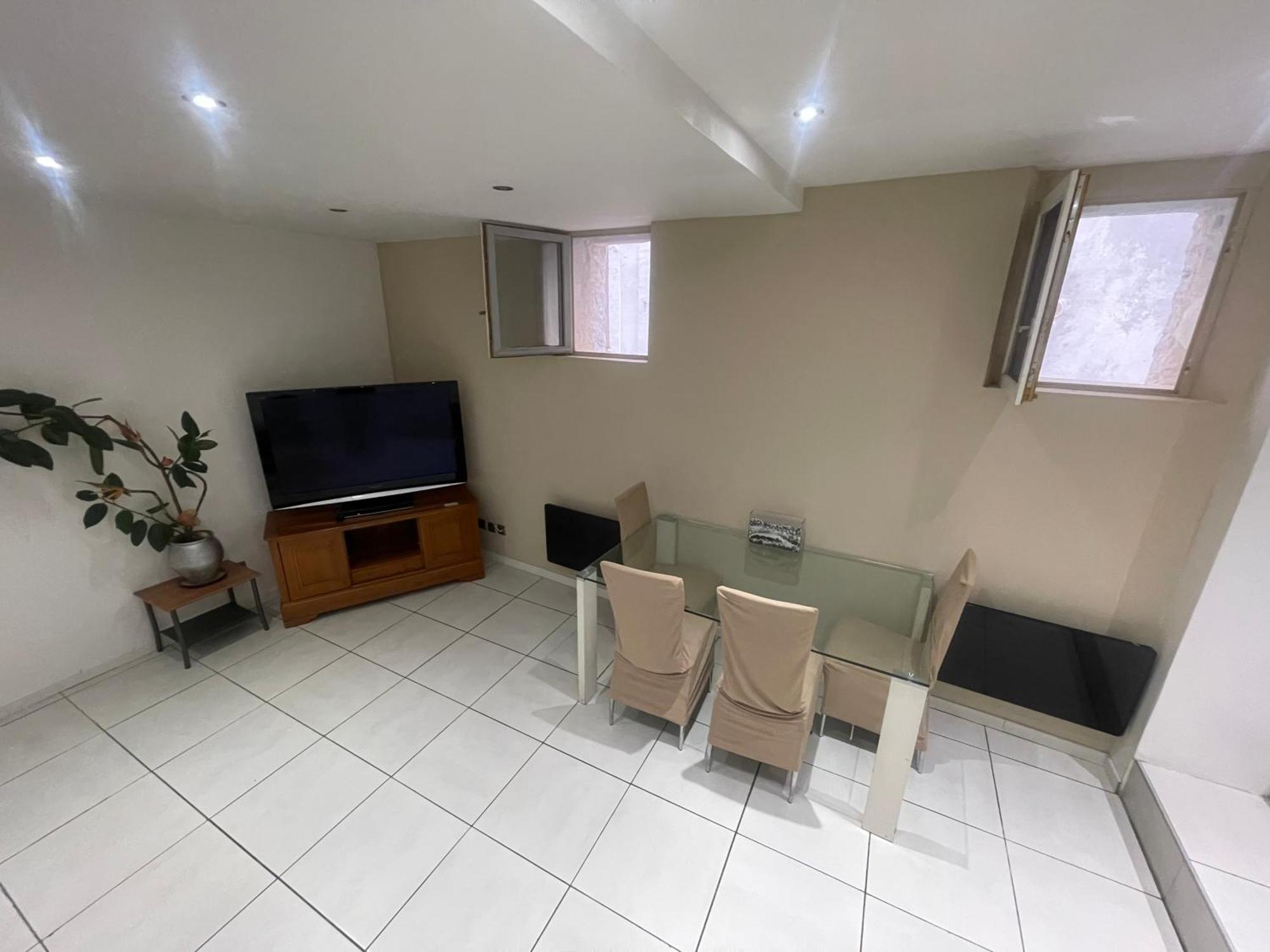 Tres Bel Appartement Pres De Montpellier Жиньяк Екстер'єр фото